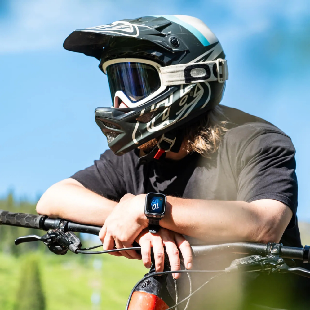 gps remote for action camera with microphone